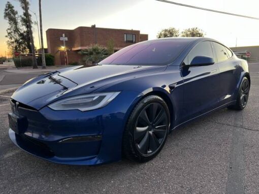 2021 Tesla Model S PLAID