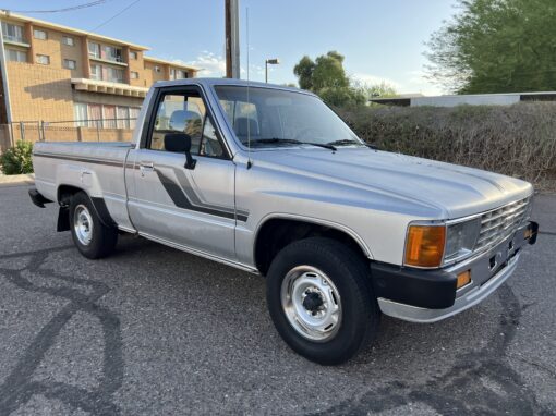 1985 Toyota SR5 2wd Shortbed mini truck