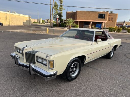 1976 Pontiac Grand Prix SJ