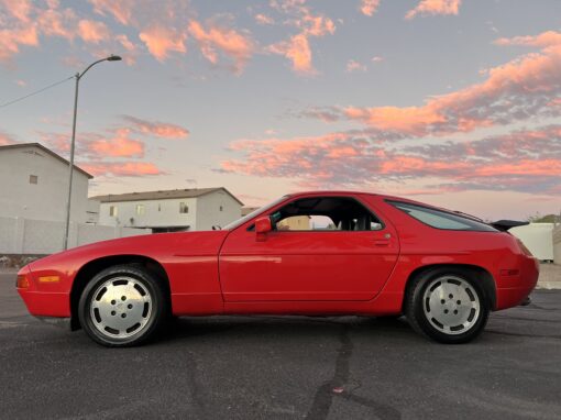 1987 Porsche 928 S4